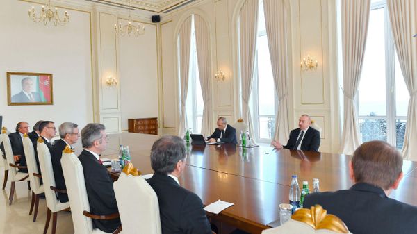Prezident İlham Əliyev Alman İqtisadiyyatının Şərq Komitəsinin sədrinin rəhbərlik etdiyi nümayəndə heyətini qəbul edib - Sputnik Азербайджан