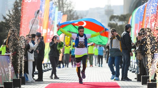 Участни  ультрамарафона Ханкенди–Баку - Sputnik Азербайджан