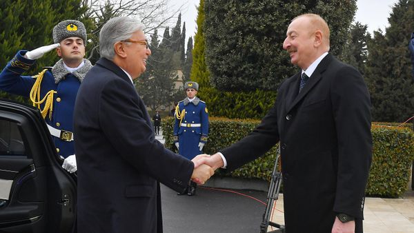 Состоялась церемония официальной встречи Президента Казахстана Касым-Жомарта Токаева - Sputnik Азербайджан