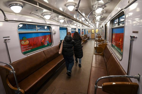 Ретро-вагоны в бакинском метро. - Sputnik Азербайджан