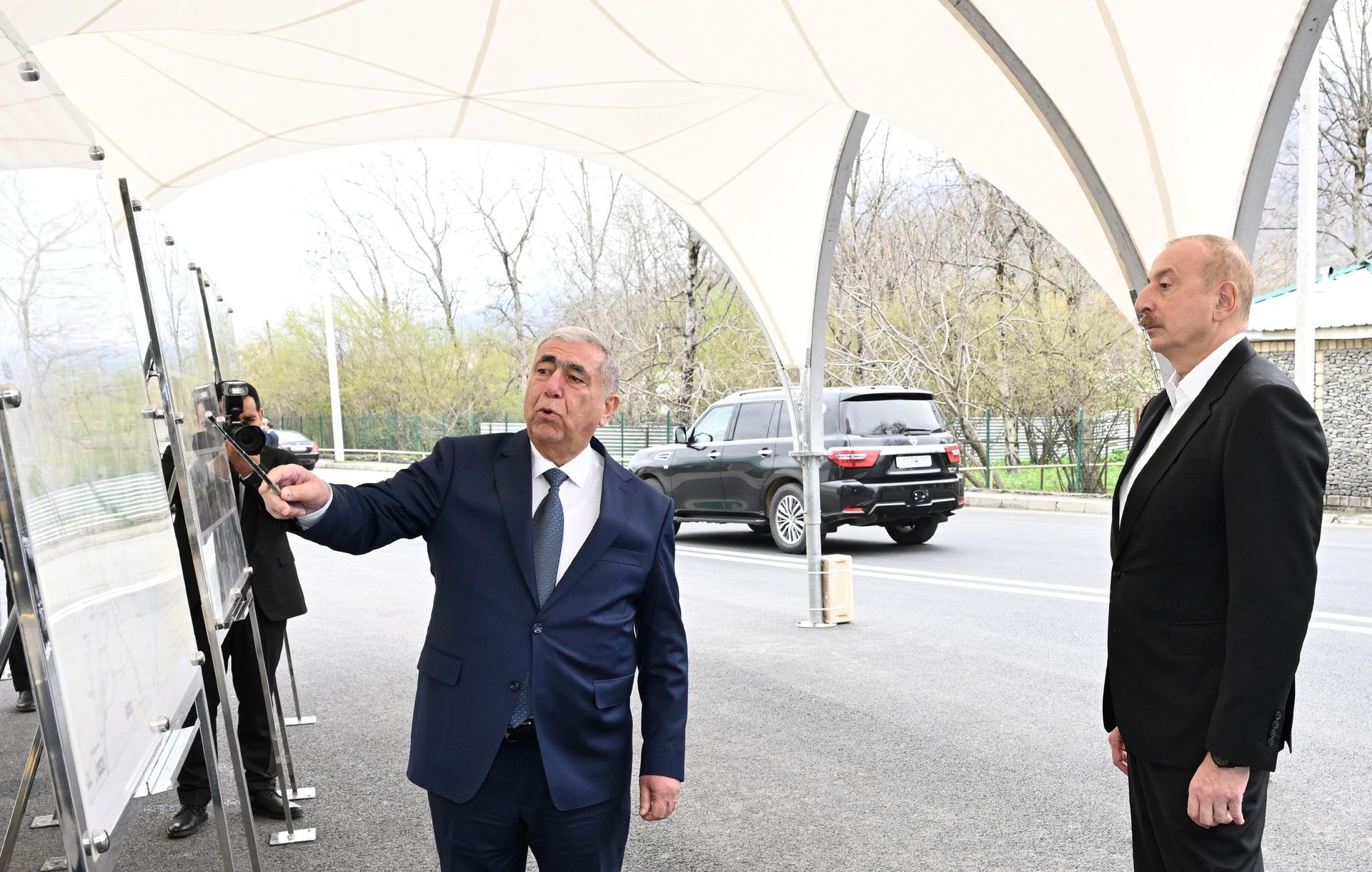 Prezident İlham Əliyev Böyük Pirəli-Kiçik Pirəli-Xırxatala-Cığatelli-Həmzəli avtomobil yolunun açılışında iştirak edib Prezident İlham Əliyev Böyük Pirəli-Kiçik Pirəli-Xırxatala-Cığatelli-Həmzəli avtomobil yolunun açılışında iştirak edib - Sputnik Азербайджан, 1920, 09.04.2024