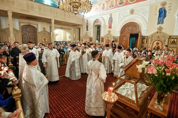 Пасхальное богослужение в Кафедральном соборе св. Жен-Мироносиц в Баку - Sputnik Азербайджан