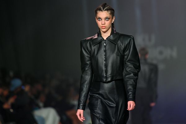 Модель во время показа коллекций на Baku Fashion Week. - Sputnik Азербайджан