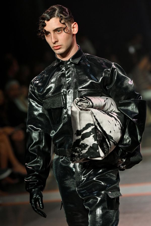 Модель во время показа коллекций на Baku Fashion Week. - Sputnik Азербайджан