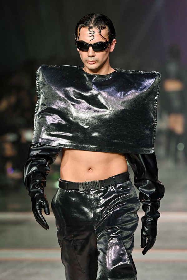 Модель во время показа коллекций на Baku Fashion Week. - Sputnik Азербайджан