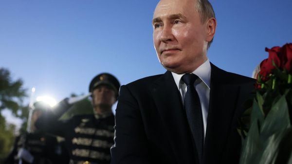 Vladimir Putin Özbəkistanda - Sputnik Азербайджан