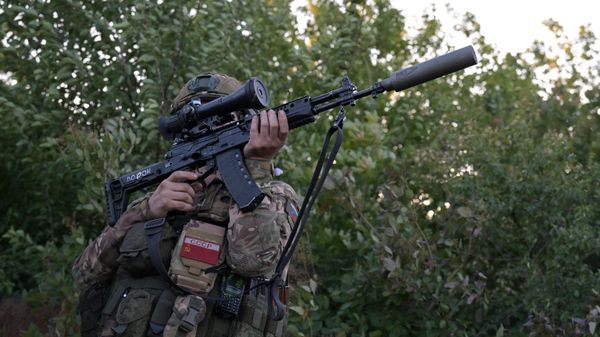  Боевая работа реактивной артиллерии - Sputnik Азербайджан