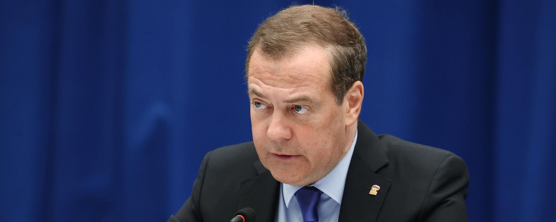 Rusiya Təhlükəsizlik Şurasının sədr müavini Dmitri Medvedev - Sputnik Азербайджан, 1920, 11.09.2026
