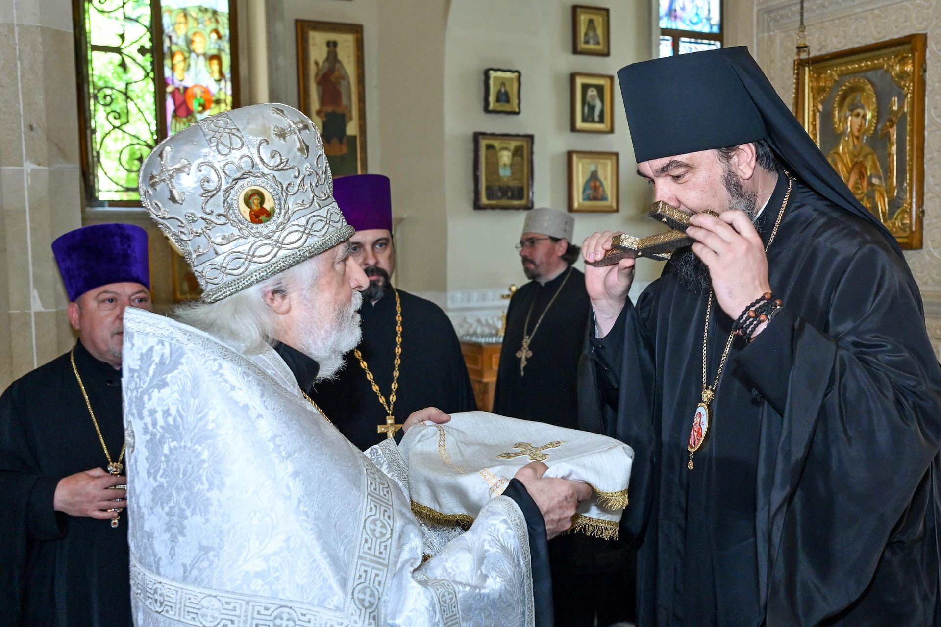 В Кафедральном Соборе Святых Жен-Мироносиц встретили нового главу Бакинской и Азербайджанской епархии епископа Алексия (Смирнов) - Sputnik Азербайджан, 1920, 15.06.2024