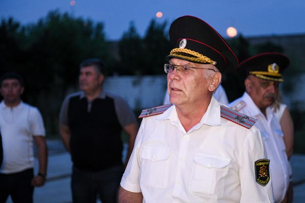 В память о начале Великой Отечественной войны в Баку прошла международная акция "Свеча памяти". - Sputnik Азербайджан