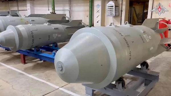 Авиабомба ФАБ-3000, фото из архива - Sputnik Азербайджан