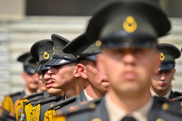 В Баку состоялся торжественный парад, посвященный Дню вооруженных сил. - Sputnik Азербайджан