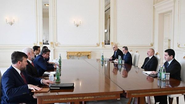 Президент Азербайджанской Республики Ильхам Алиев принял помощника государственного секретаря США по делам Европы и Евразии Джеймса О'Брайена - Sputnik Азербайджан
