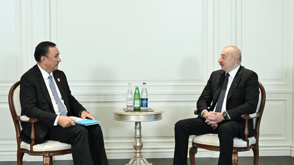 Prezident İlham Əliyev Şuşada Türk Dövlətləri Təşkilatının Baş katibini qəbul edib - Sputnik Азербайджан