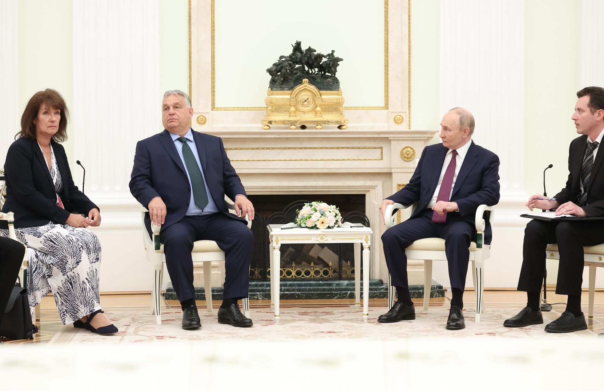 Vladimir Putin Viktor Orban ilə - Sputnik Азербайджан, 1920, 05.07.2024