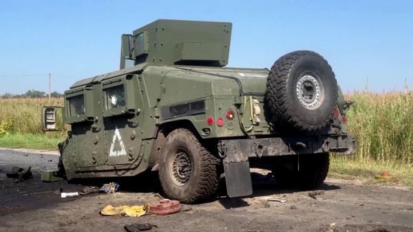 Разбитая военная техника украинской армии в Курске, фото из архива - Sputnik Азербайджан