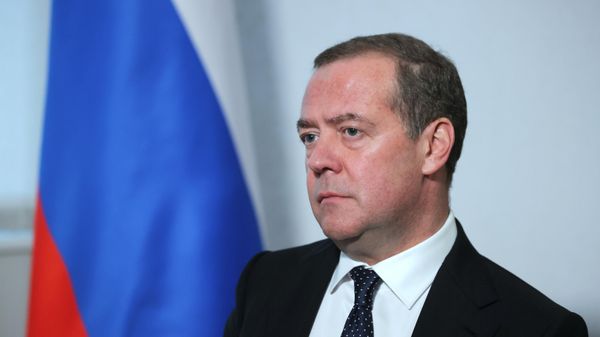 Rusiya Təhlükəsizlik Şurasının sədr müavini Dmitri Medvedev - Sputnik Азербайджан