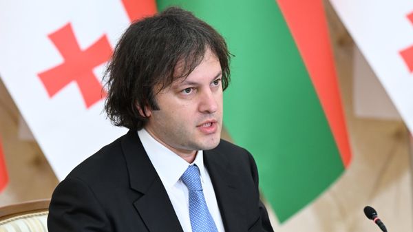Prezident İlham Əliyev və Baş nazir İrakli Kobaxidze - Sputnik Азербайджан