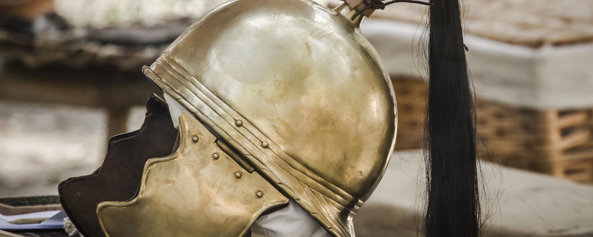 Древний золотой шлем - Sputnik Азербайджан, 1920, 25.01.2025