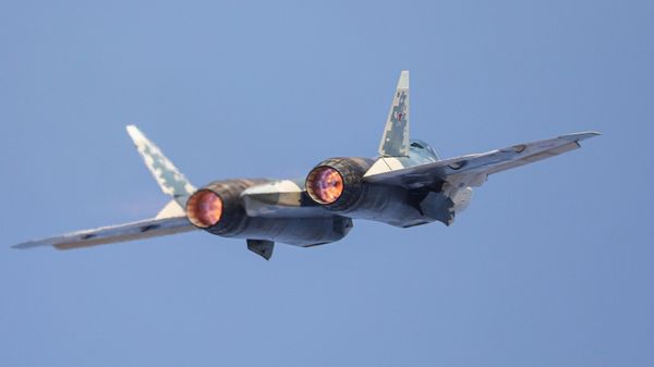 Российский истребитель Су-57 - Sputnik Азербайджан