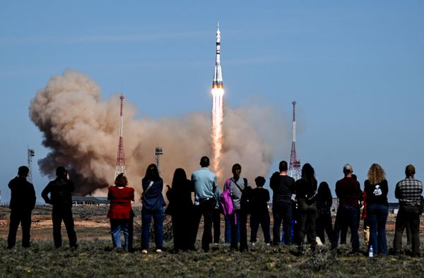 Запуск РН Союз-2.1а с кораблем Союз МС-27 с космодрома Байконур - Sputnik Азербайджан
