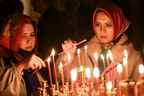 Пасхальное богослужение в Кафедральном соборе св. Жен-Мироносиц в Баку - Sputnik Азербайджан