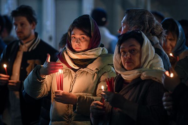Пасхальное богослужение в Кафедральном соборе св. Жен-Мироносиц в Баку - Sputnik Азербайджан