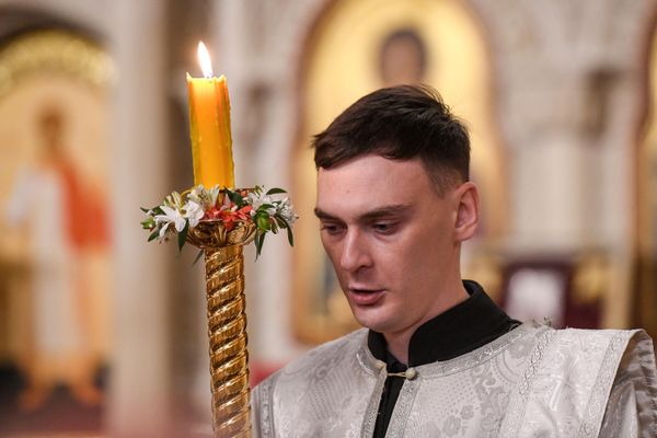 Пасхальное богослужение в Кафедральном соборе св. Жен-Мироносиц в Баку - Sputnik Азербайджан