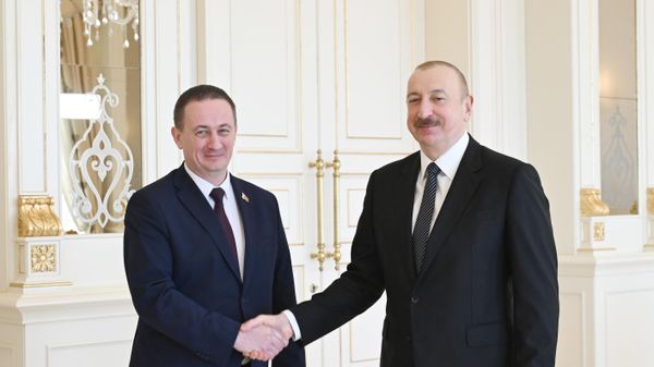 Президент Азербайджана Ильхам Алиев принял премьер-министра Беларуси - Sputnik Азербайджан