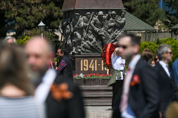 Мероприятие, посвященное 9 мая у мемориала "Братские могилы". - Sputnik Азербайджан