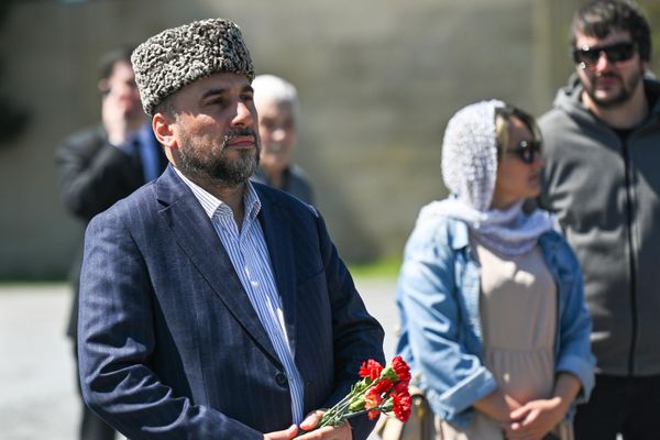 Мероприятие, посвященное 9 мая у мемориала "Братские могилы". - Sputnik Азербайджан