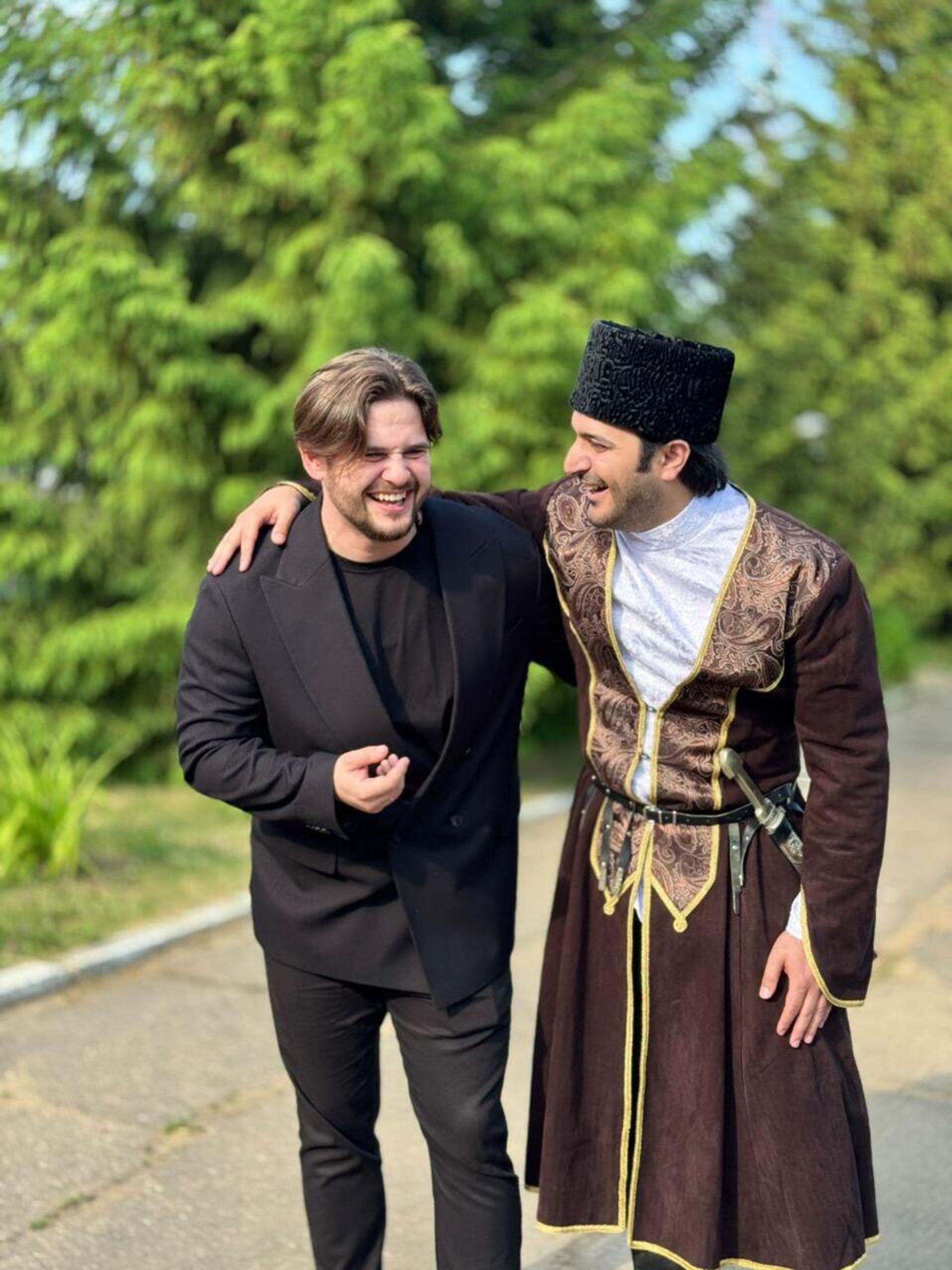 Актеры Азербайджанского государственного академического русского драматического театра Мурад Исмаилов и Диляра Назарова стали участниками Международной летней театральной школы СТД РФ. - Sputnik Азербайджан, 1920, 24.06.2025