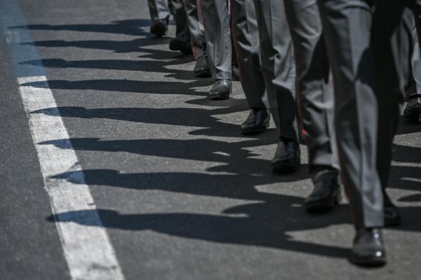 Шествия военнослужащих в сопровождении военных оркестров в Баку - Sputnik Азербайджан