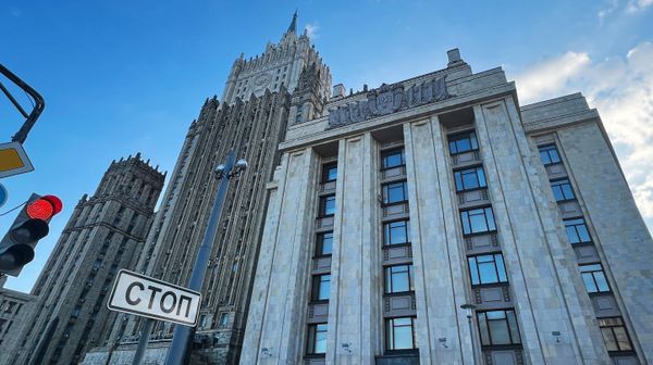 Здание Министерства иностранных дел РФ в Москве - Sputnik Азербайджан