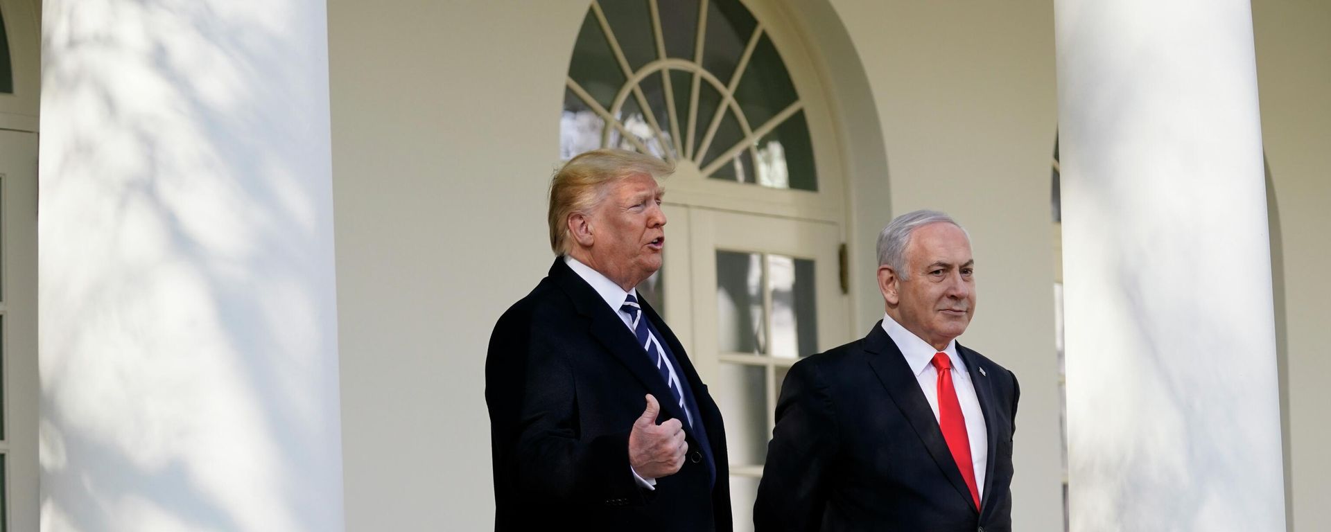 Дональд Трамп и Биньямин Нетаньяху - Sputnik Азербайджан, 1920, 26.10.2026