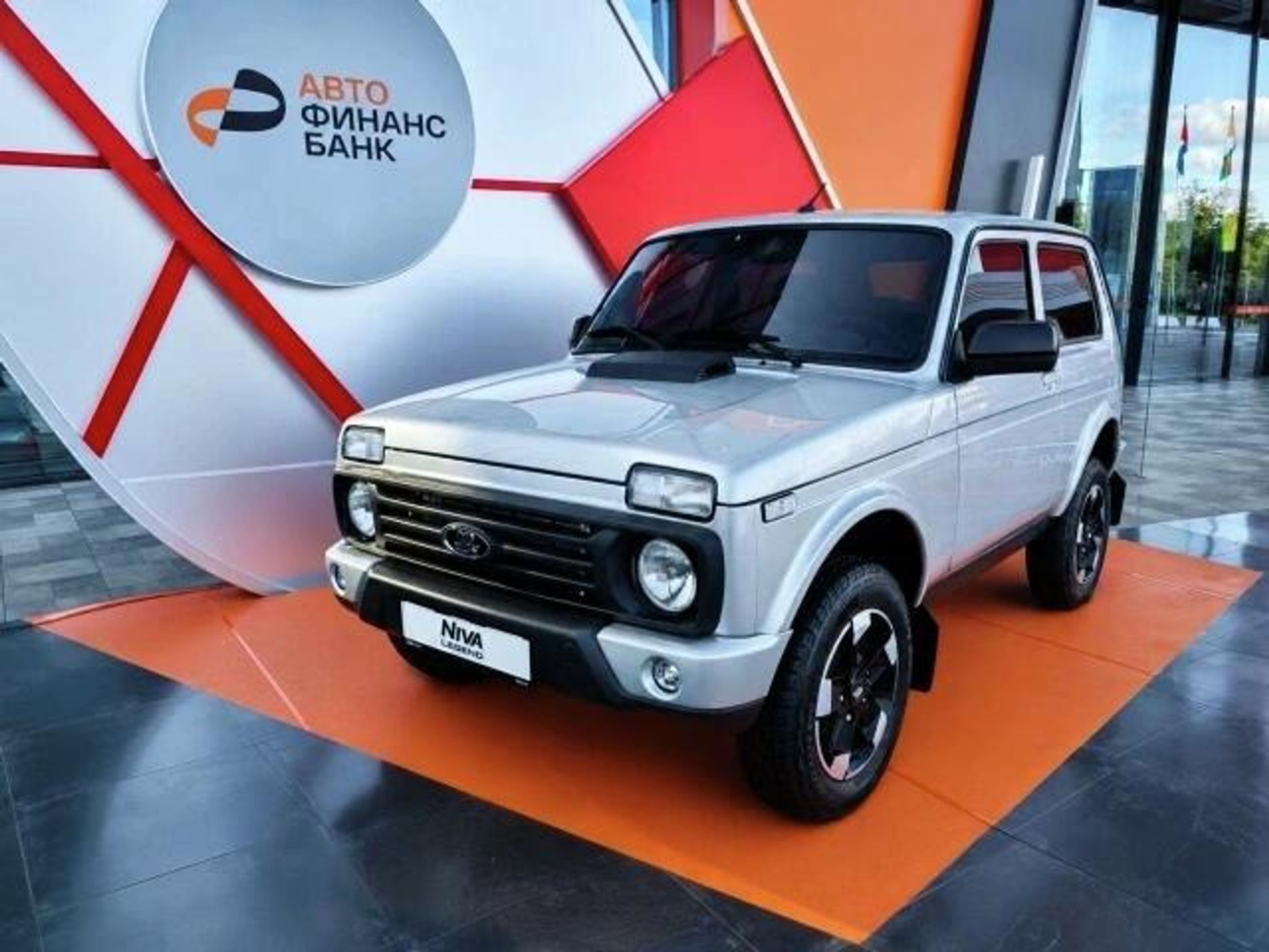 Lada Niva Legend - Sputnik Азербайджан, 1920, 03.06.2026