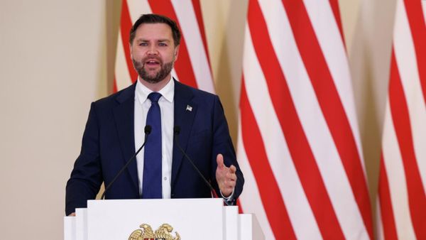 Вице-президент США Джей Ди Вэнс - Sputnik Азербайджан