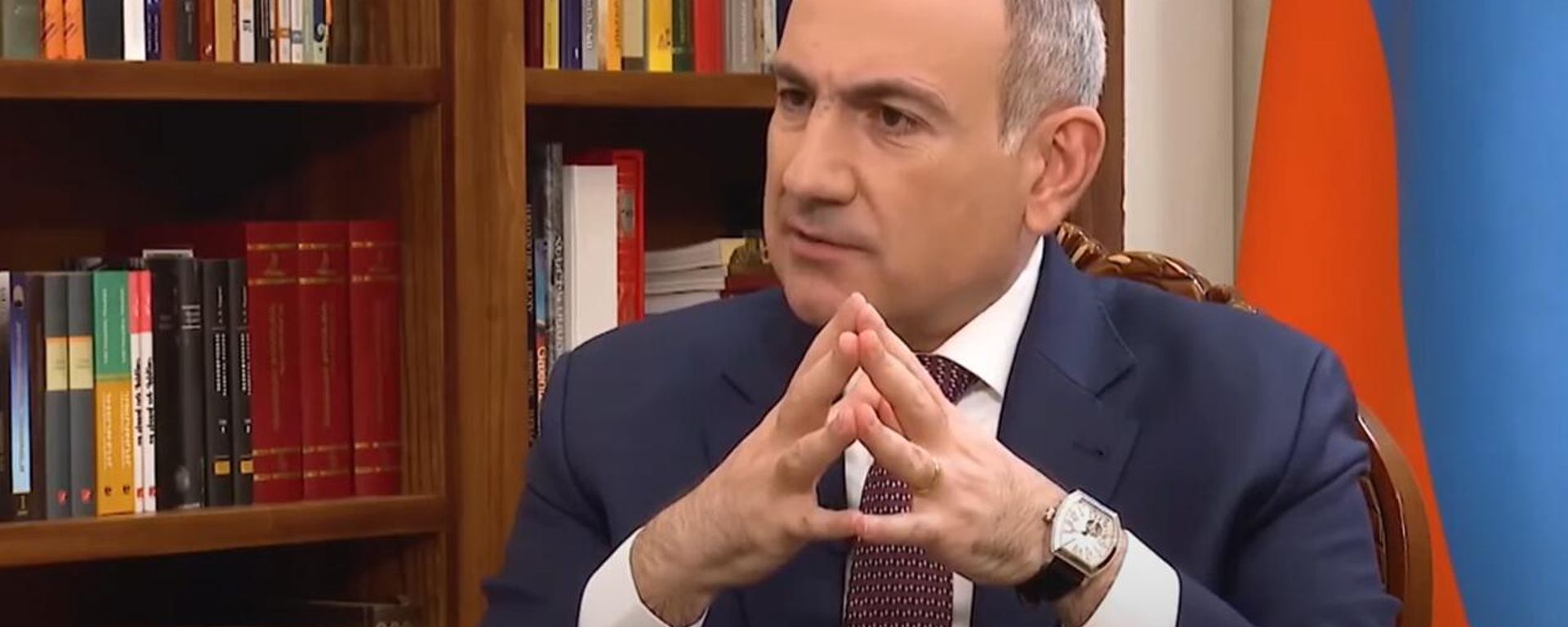Премьер-министр Никол Пашинян дает интервью иранскому государственному телевидению (4 марта 2025). Ереван - Sputnik Азербайджан, 1920, 22.10.2026