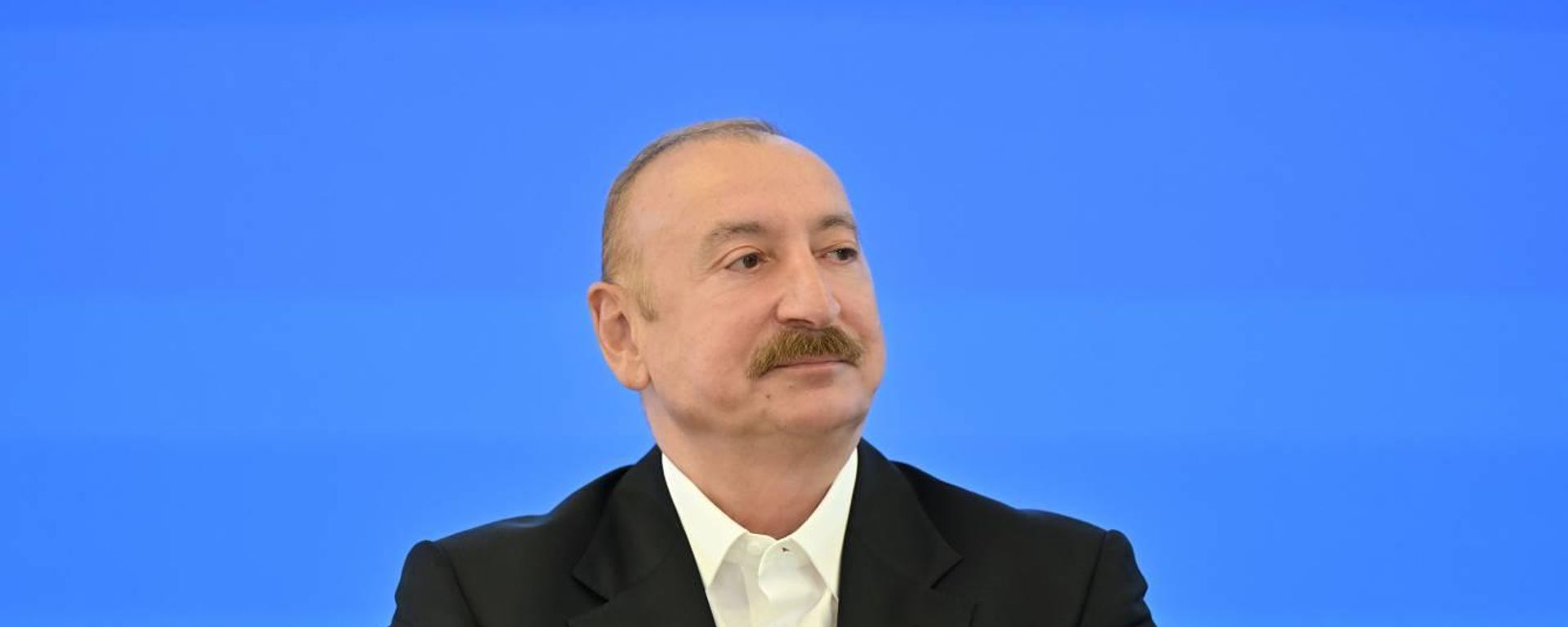 Алиев: стать транзитной страной можно только при условии добрососедских отношений - Sputnik Азербайджан, 1920, 31.07.2026