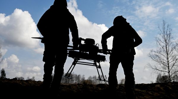 Лаборатория БПЛА группировки войск Запад на Рубцовском направлении СВО - Sputnik Азербайджан