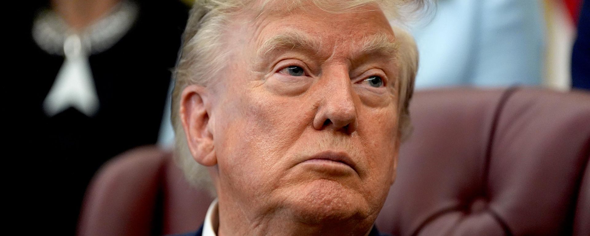 Дональд Трамп в Овальном кабинете Белого дома - Sputnik Азербайджан, 1920, 15.08.2026