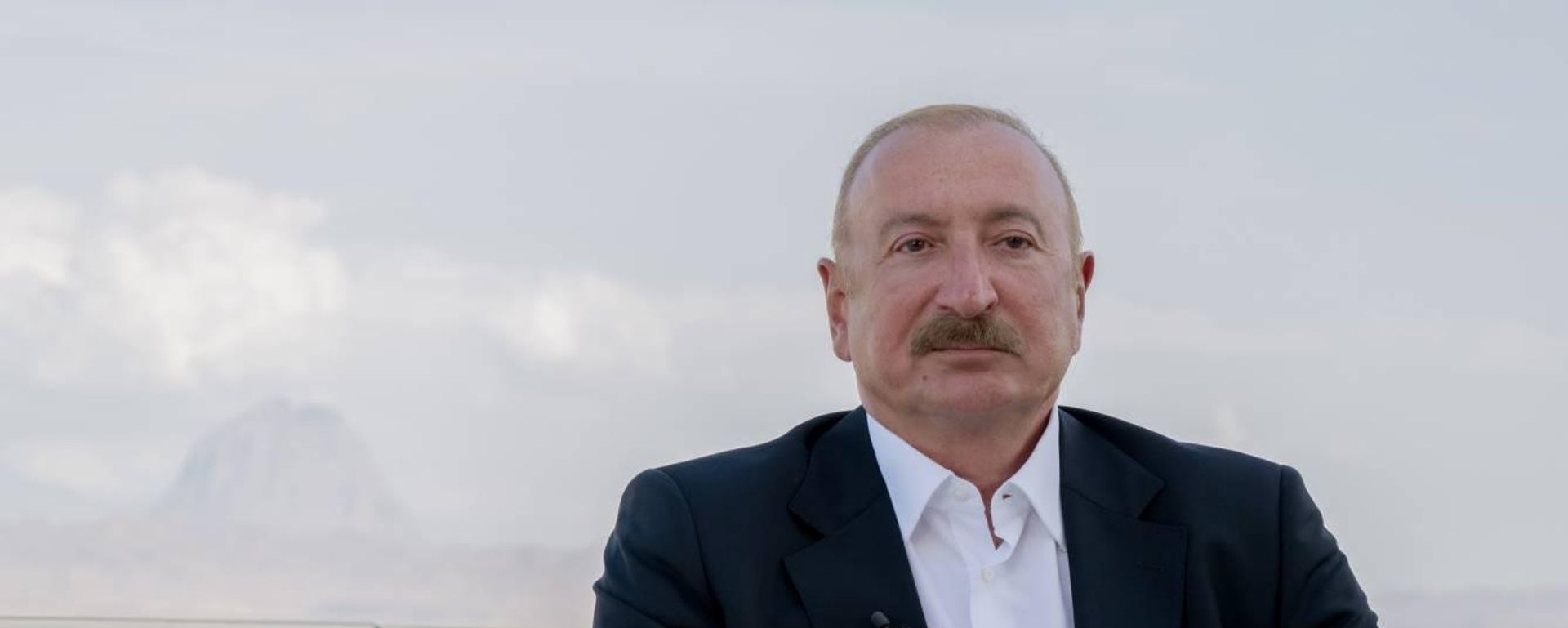 Президент Азербайджана Ильхам Алиев в Нахичеване дал интервью Азербайджанскому телевидению
 - Sputnik Азербайджан, 1920, 02.09.2026
