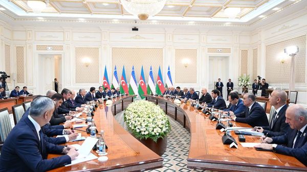 Состоялось 3-е заседание Высшего межгосударственного совета Азербайджана и Узбекистана - Sputnik Азербайджан