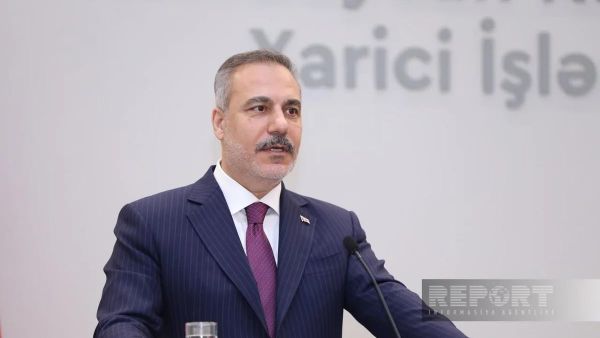 Глава МИД Турции Хакан Фидан на пресс-конференции в Баку - Sputnik Азербайджан