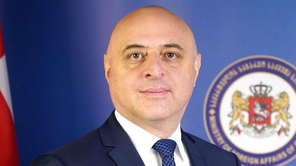 Чрезвычайный и полномочный посол Грузии в Азербайджанской Республике Георгий Закарашвили - Sputnik Азербайджан