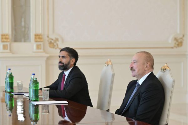 Президент Азербайджана Ильхам Алиев принял принял президента ФИФА Джанни Инфантино - Sputnik Азербайджан