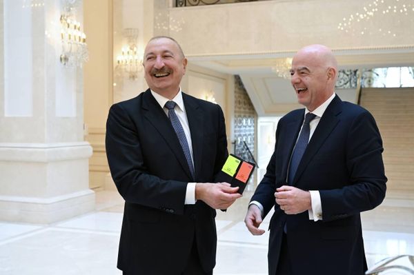 Президент Азербайджана Ильхам Алиев принял принял президента ФИФА Джанни Инфантино - Sputnik Азербайджан