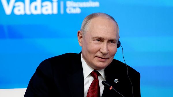 Президент Владимир Путин принял участие в работе дискуссионного клуба Валдай - Sputnik Азербайджан