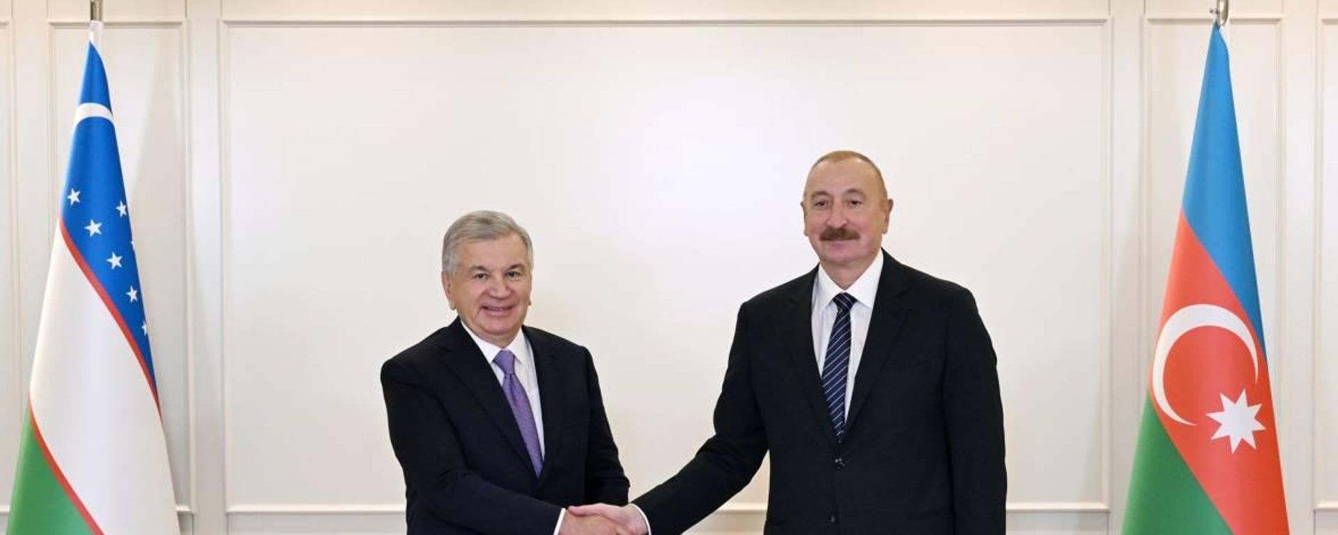  президент Азербайджана Ильхам Алиев и Узбекистана Шавкат Мирзиёев  - Sputnik Азербайджан, 1920, 14.10.2026
