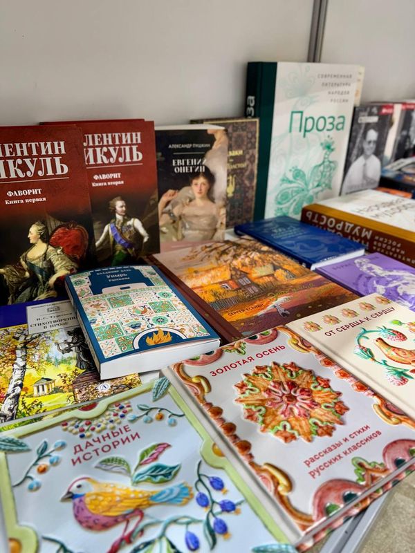  Российский национальный стенд на Бакинской книжной выставке-ярмарке  - Sputnik Азербайджан